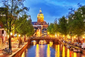 Ontsnap aan de dagelijkse sleur: een weekend weg Amsterdam