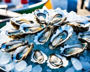 Proef de lokale oesters in Cancale, Frankrijk